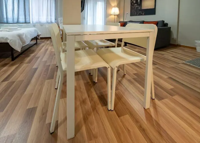 άνετο κεντρικό διαμέρισμα. Larissa